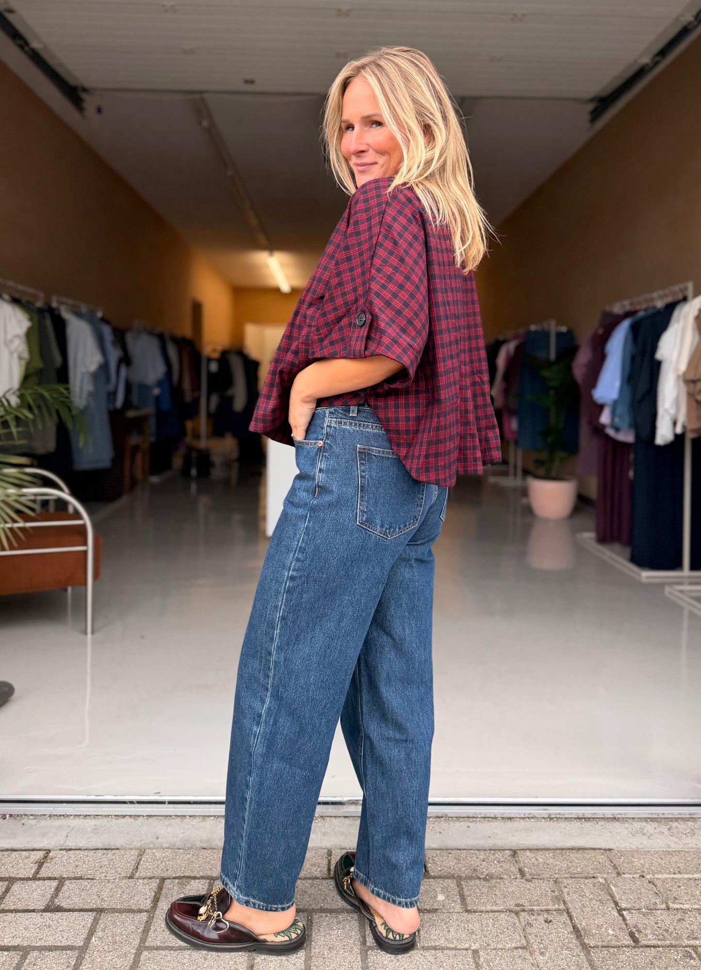 Juna - ruiten cape blouse met sjaaltje