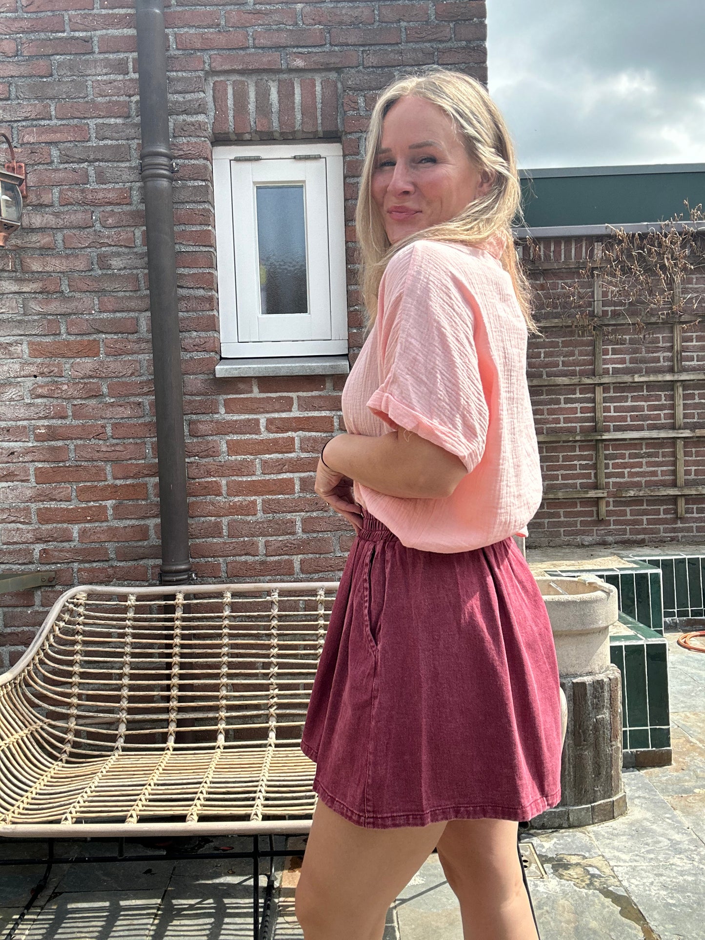 Bass - bordeaux kort broekje wijd