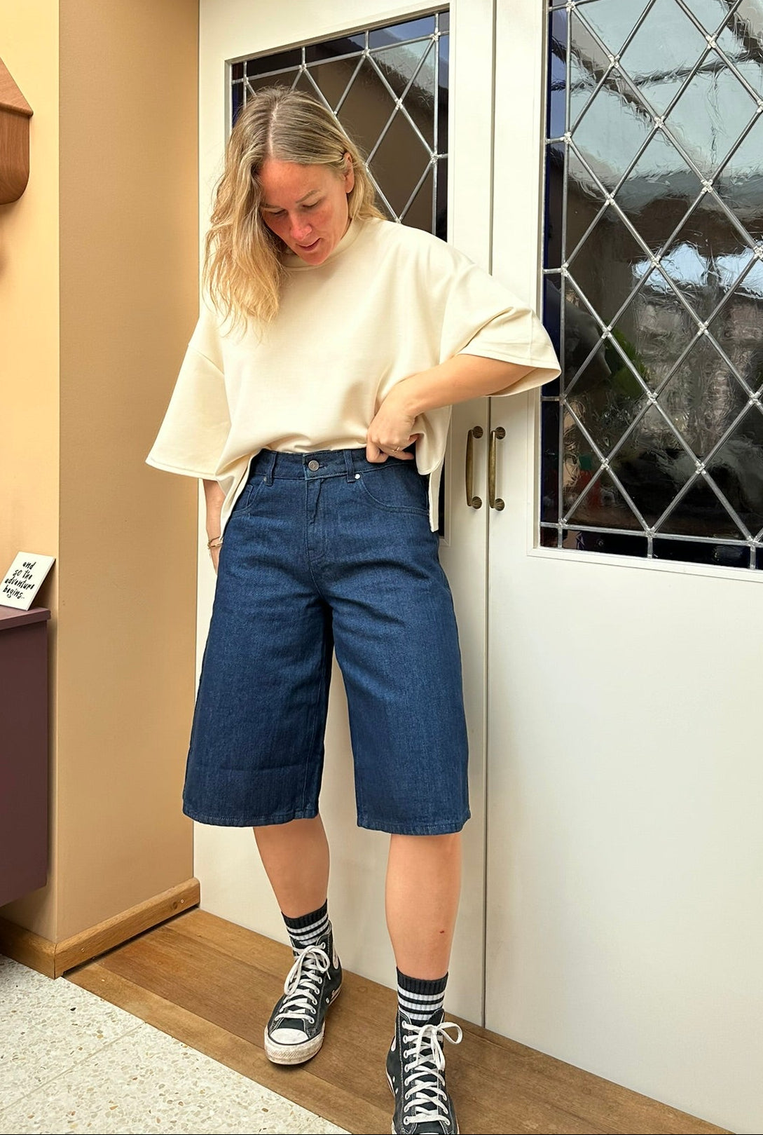Ofira - lange denim short donker