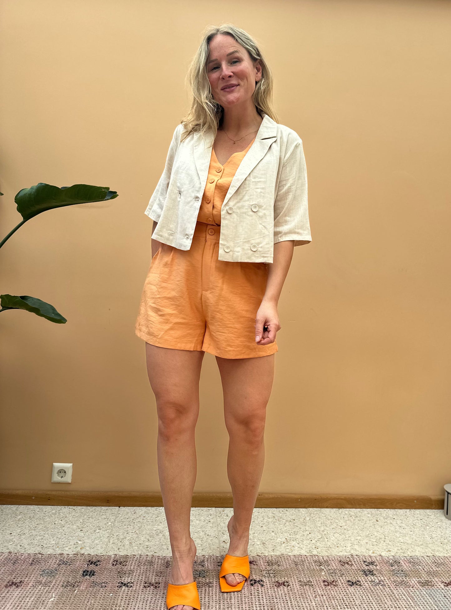 Elke - beige zomer blazertje