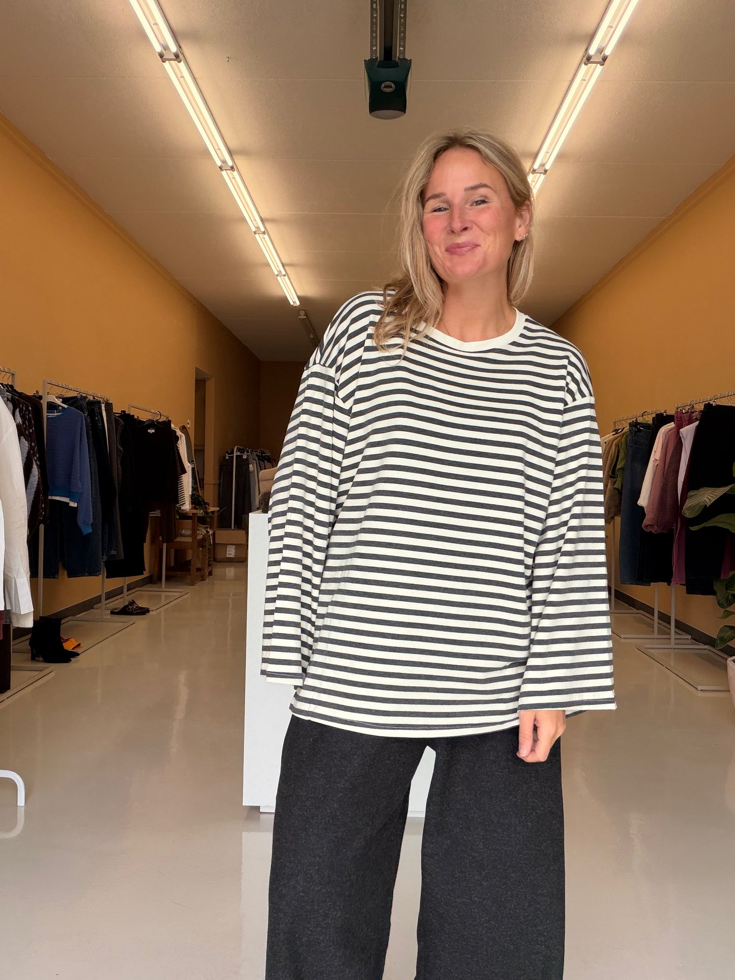Kim - longesleeve grijze/witte streep