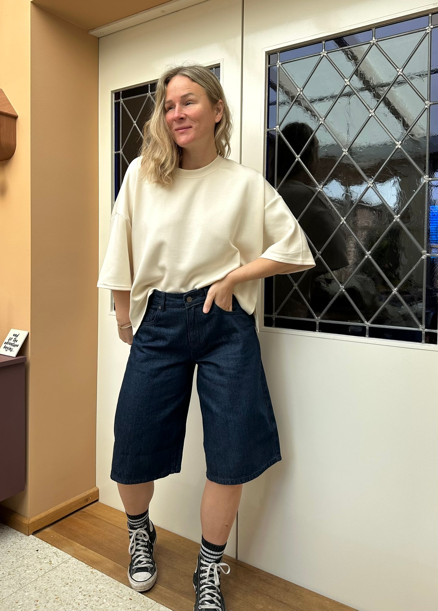 Ofira - lange denim short donker