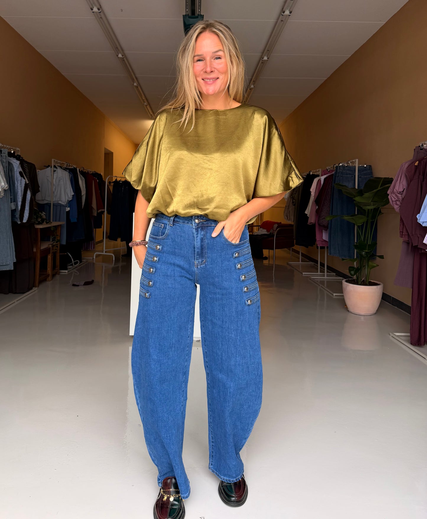 Jada - barrel jeans knopen