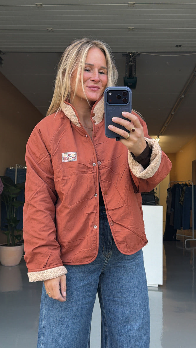 Julia - Teddy jasje beige/terra