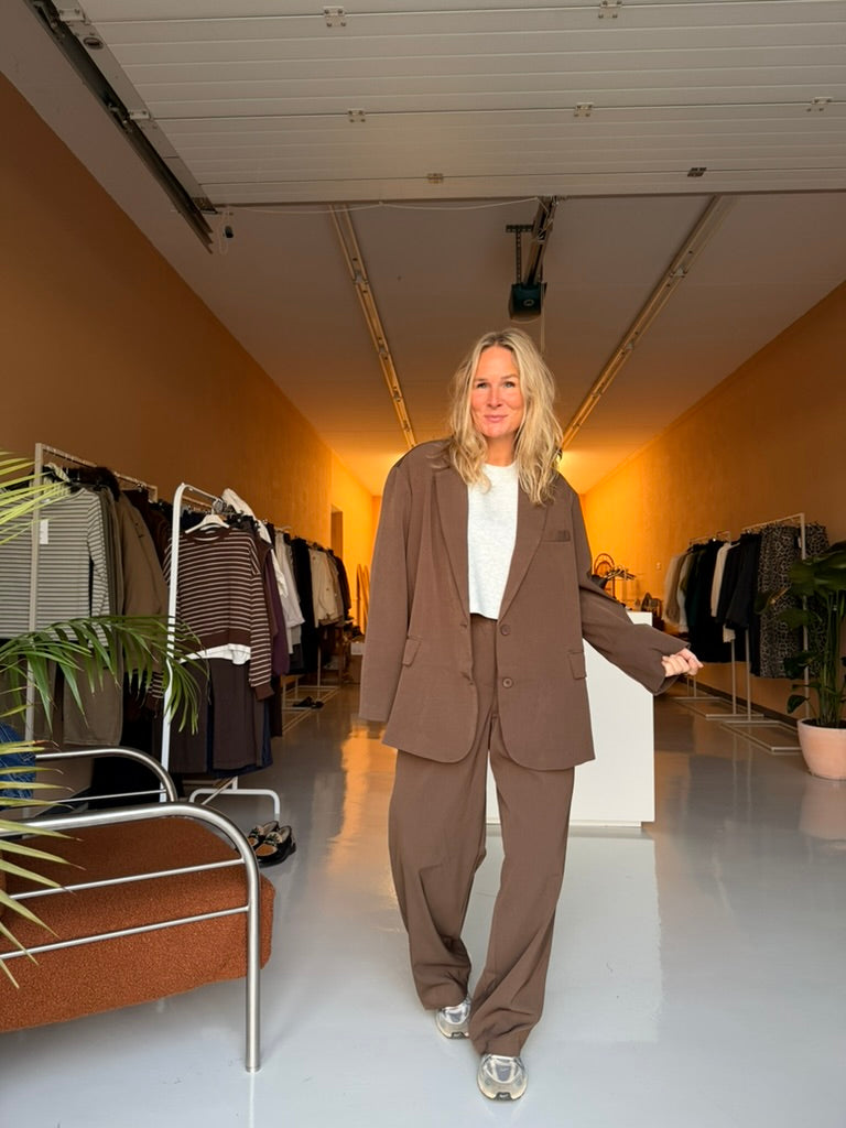 Lyam - oversized blazer bruin