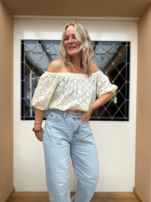 Fresh - embroidery top off shoulder