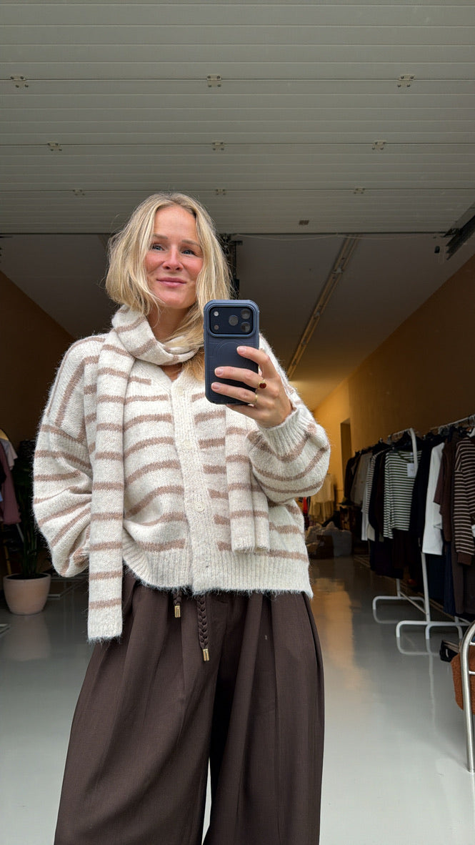 Lindy - strepen vest met sjaal