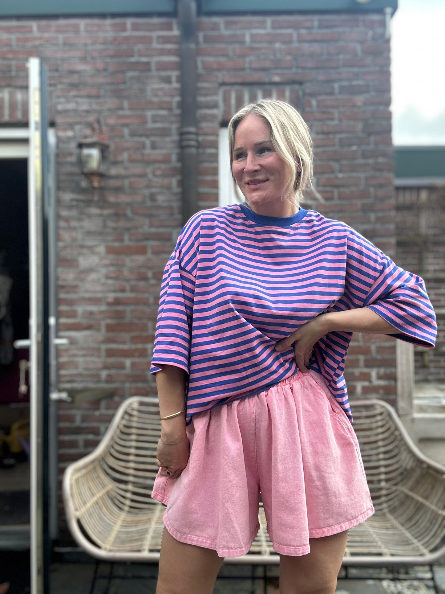 Fie - Strepen shirtje strik achter blauw/roze