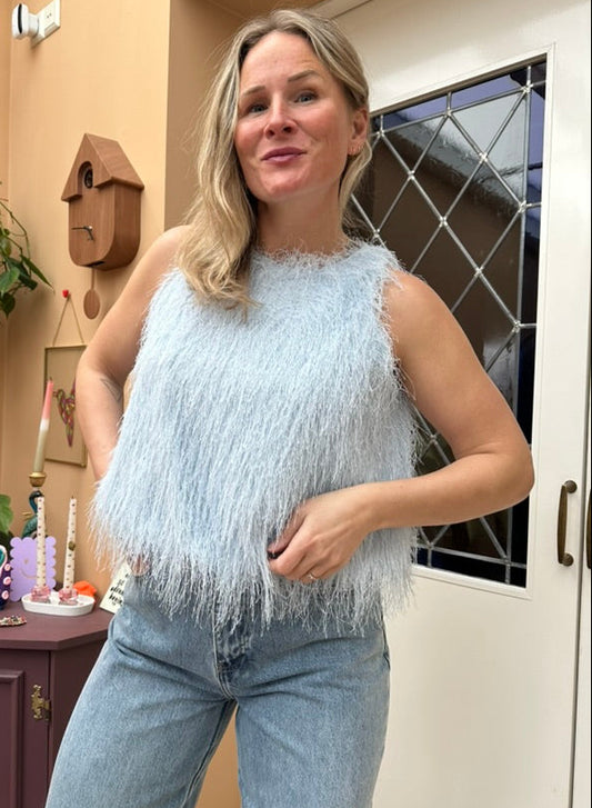 Djen - licht blauwe harige top