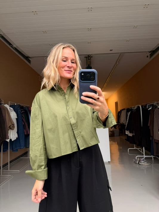 Kuba - groen cropped blousje