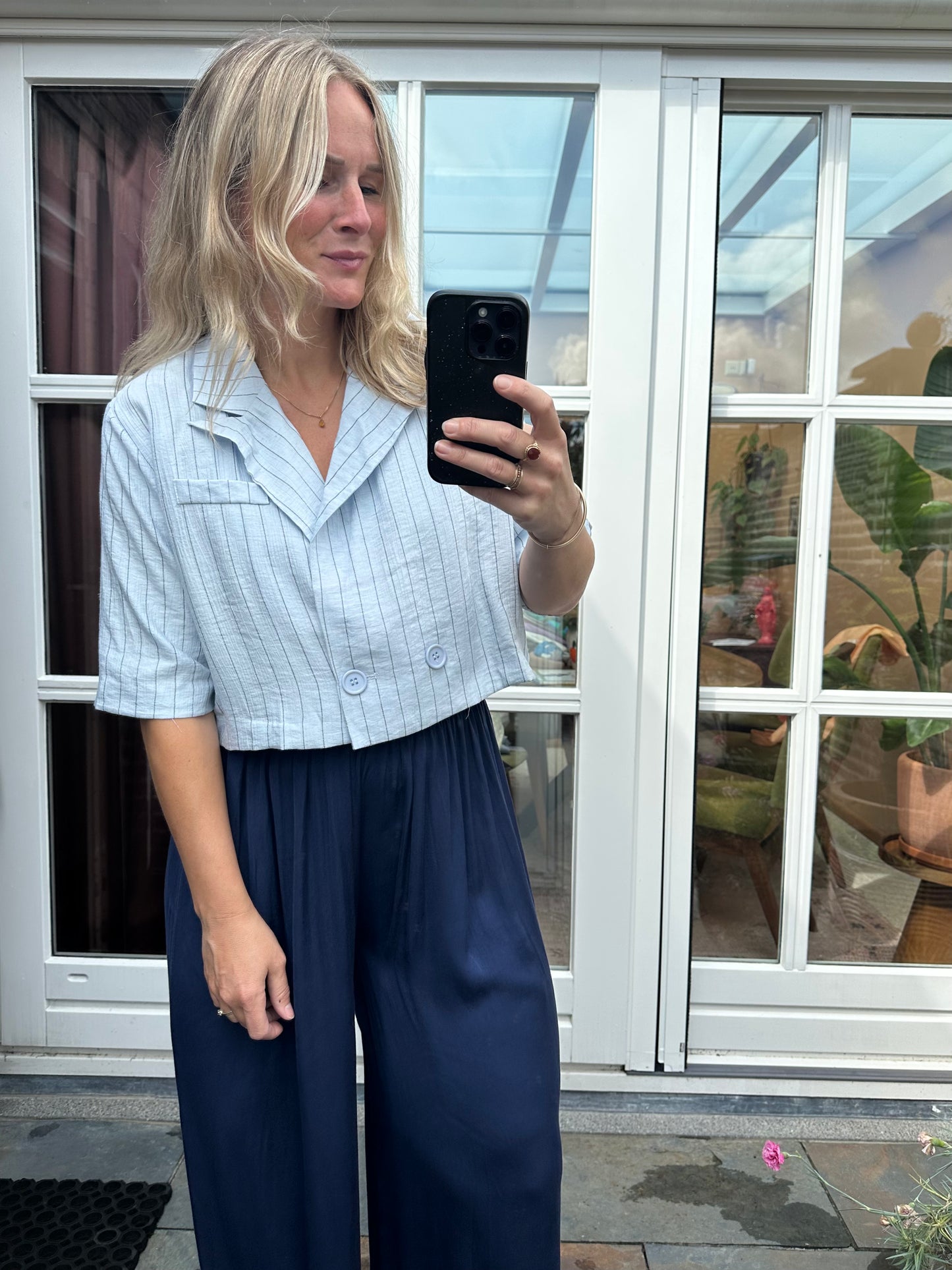 Grace - cropped blazer met streepje licht blauw