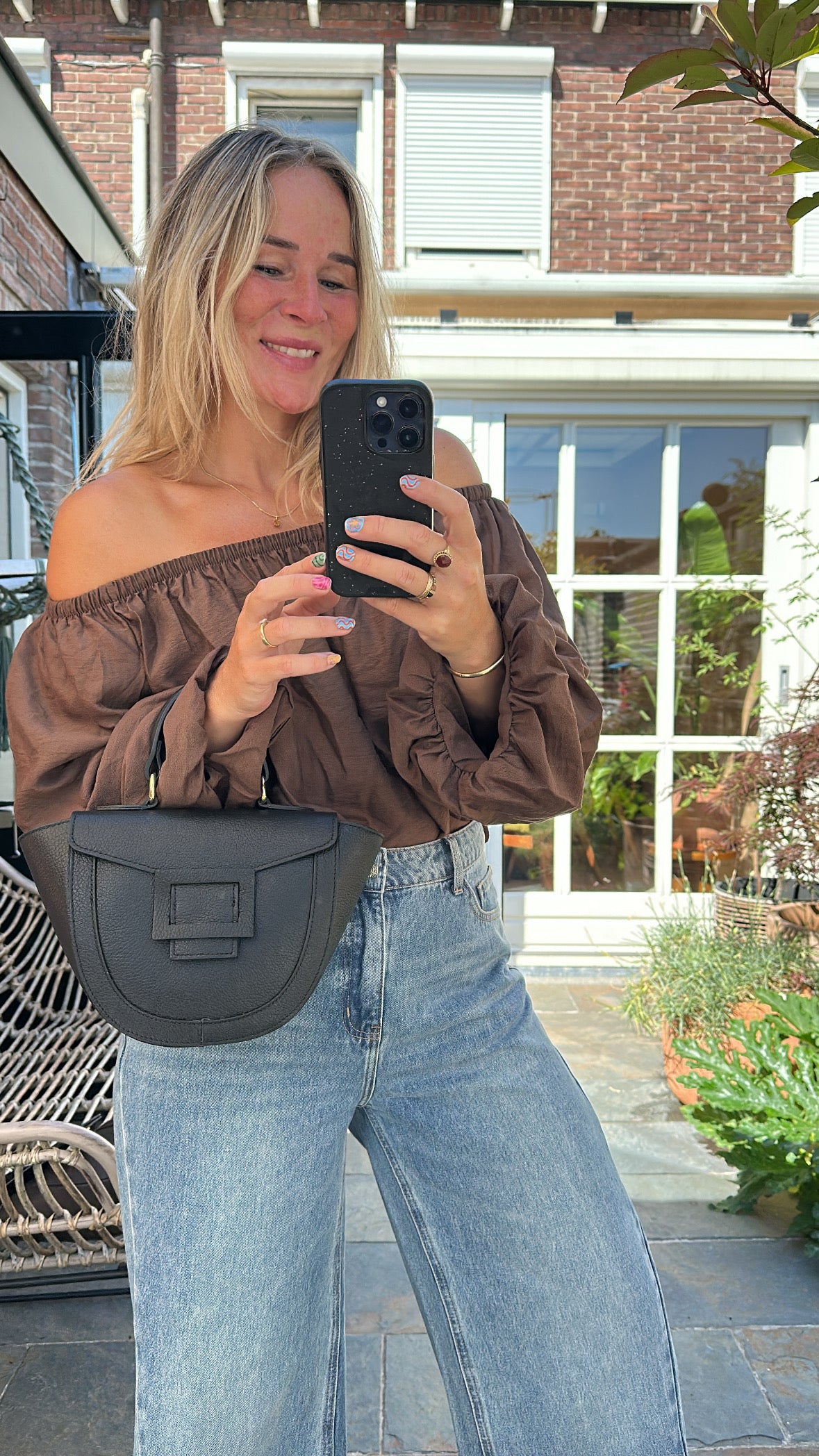 Imre - off shoulder top bruin