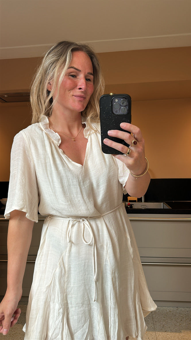 Evi - crème jurkje