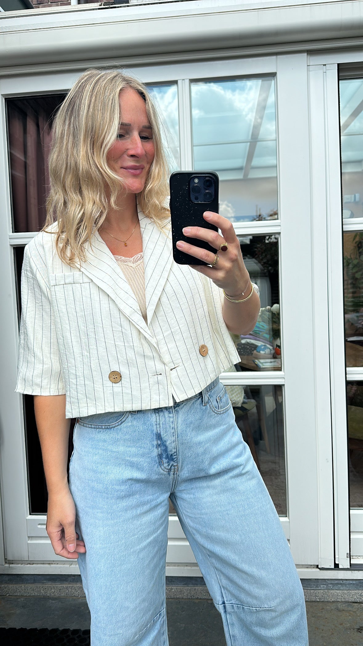 Grace - cropped blazer met streepje crème
