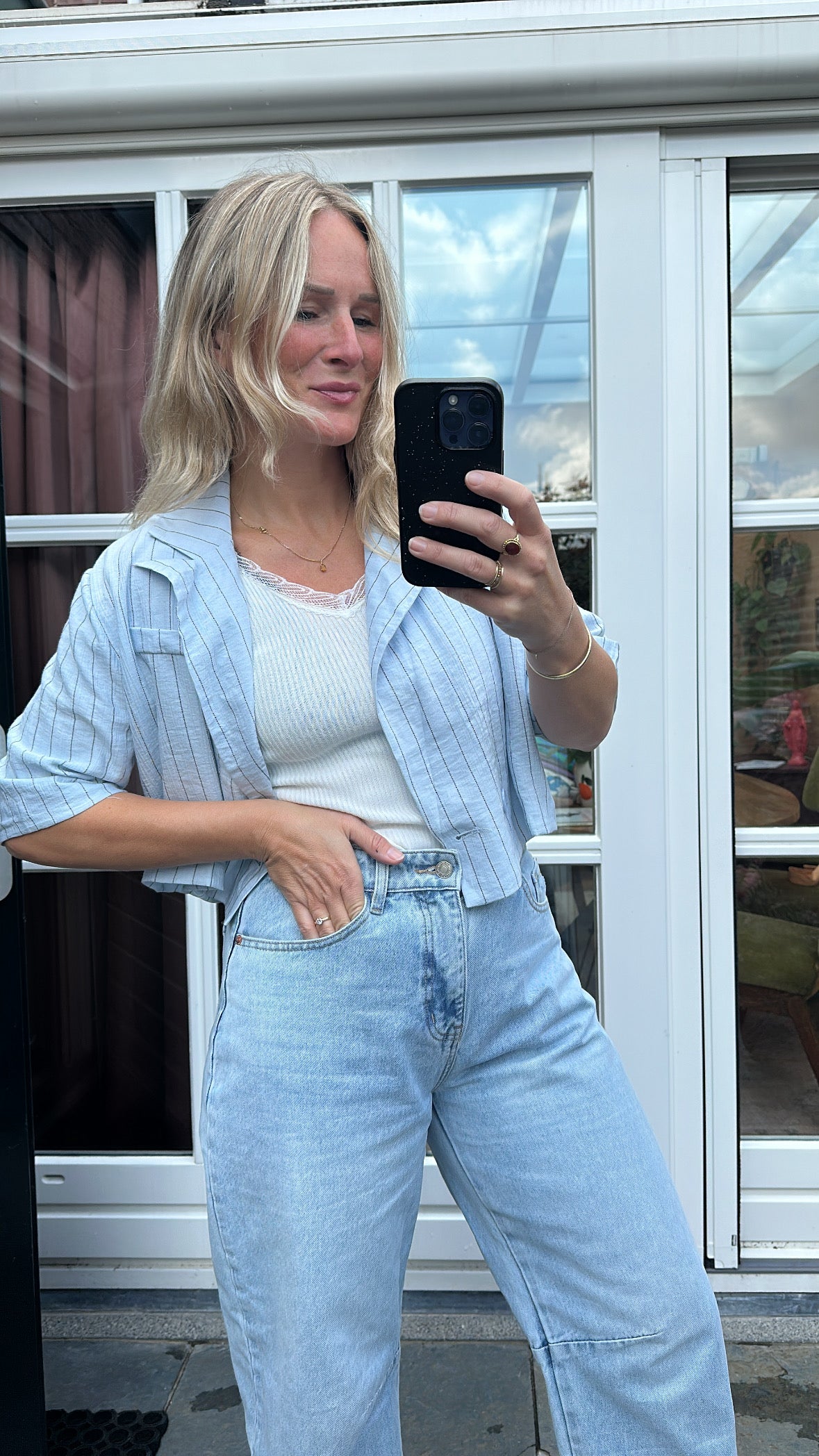 Grace - cropped blazer met streepje licht blauw