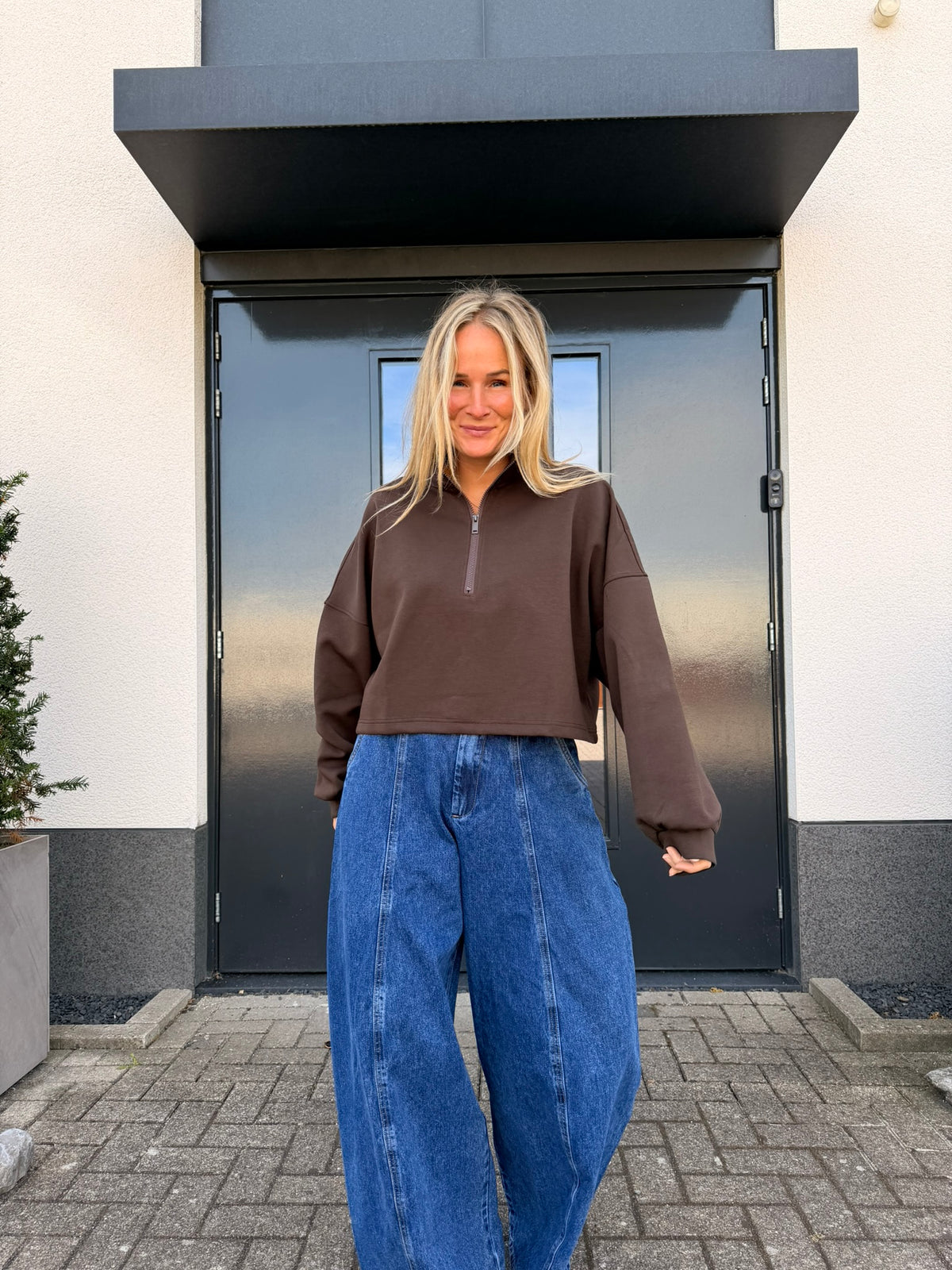 Kiki - cropped sweater bruin