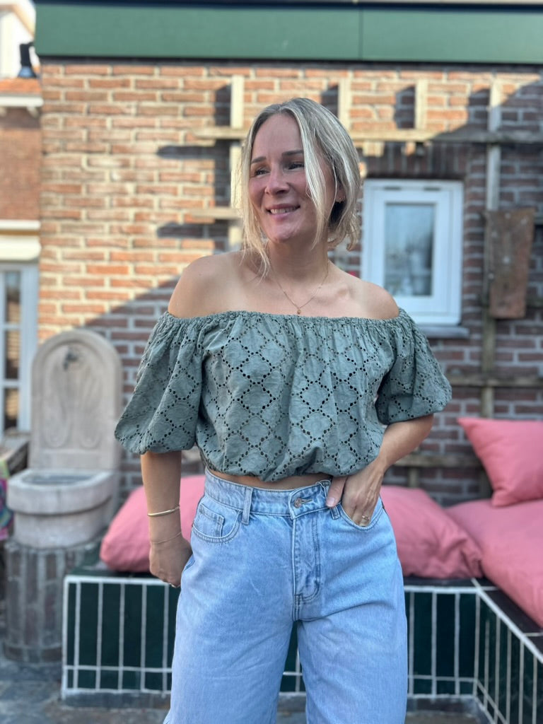 Fresh - embroidery top off shoulder groen