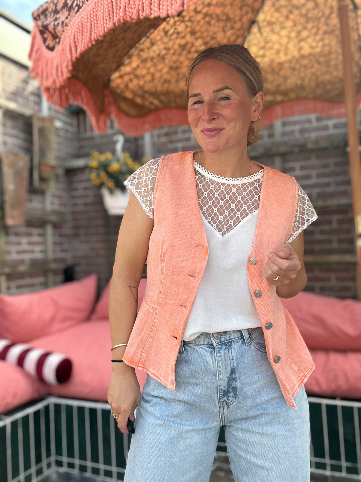 Fara - peach denim gilet
