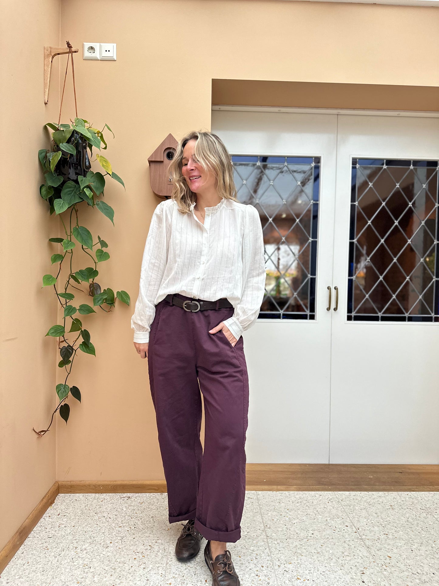 Egga - Dun wit viscose blousje met streep