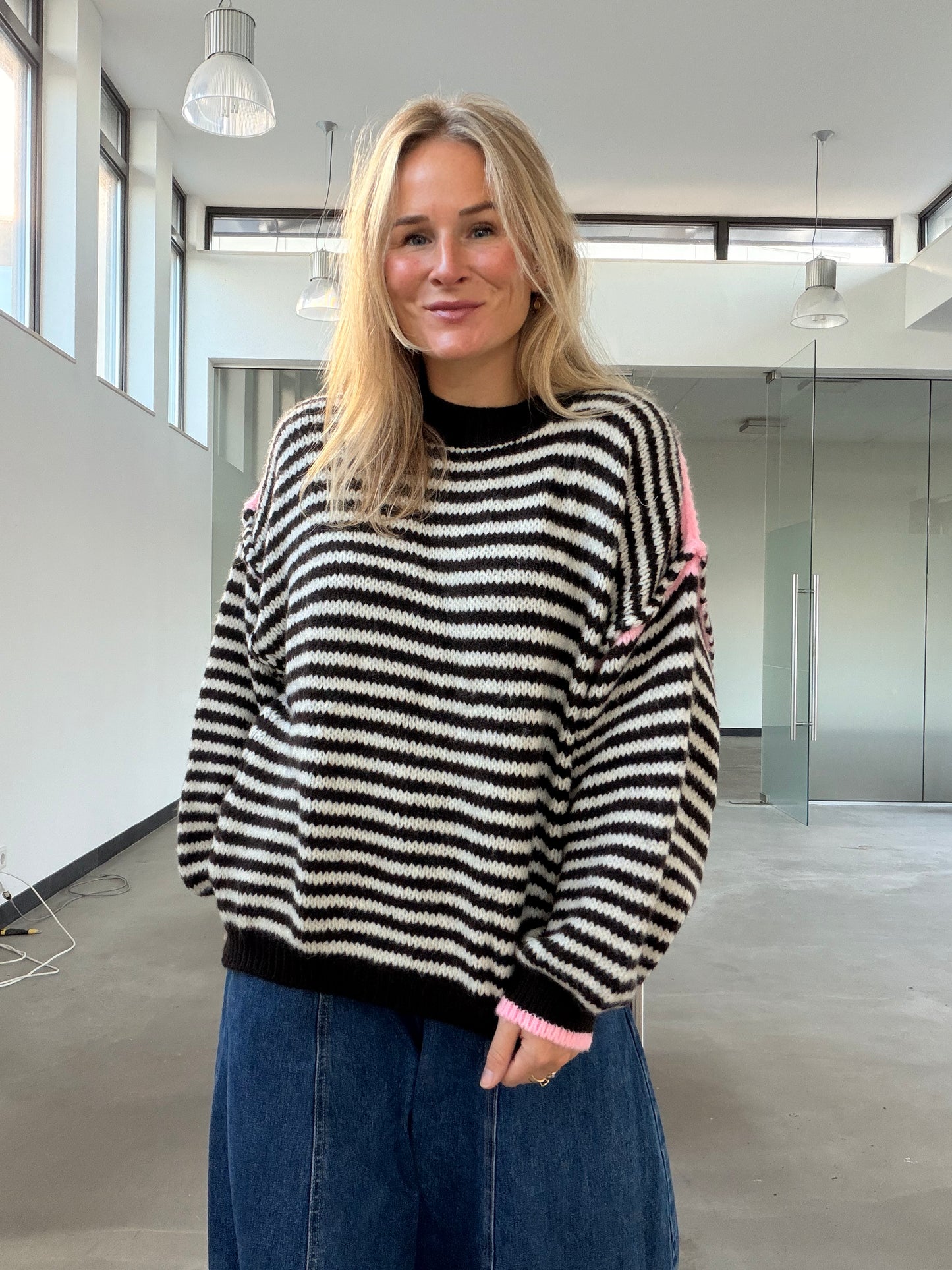 Laure - strepen trui roze details