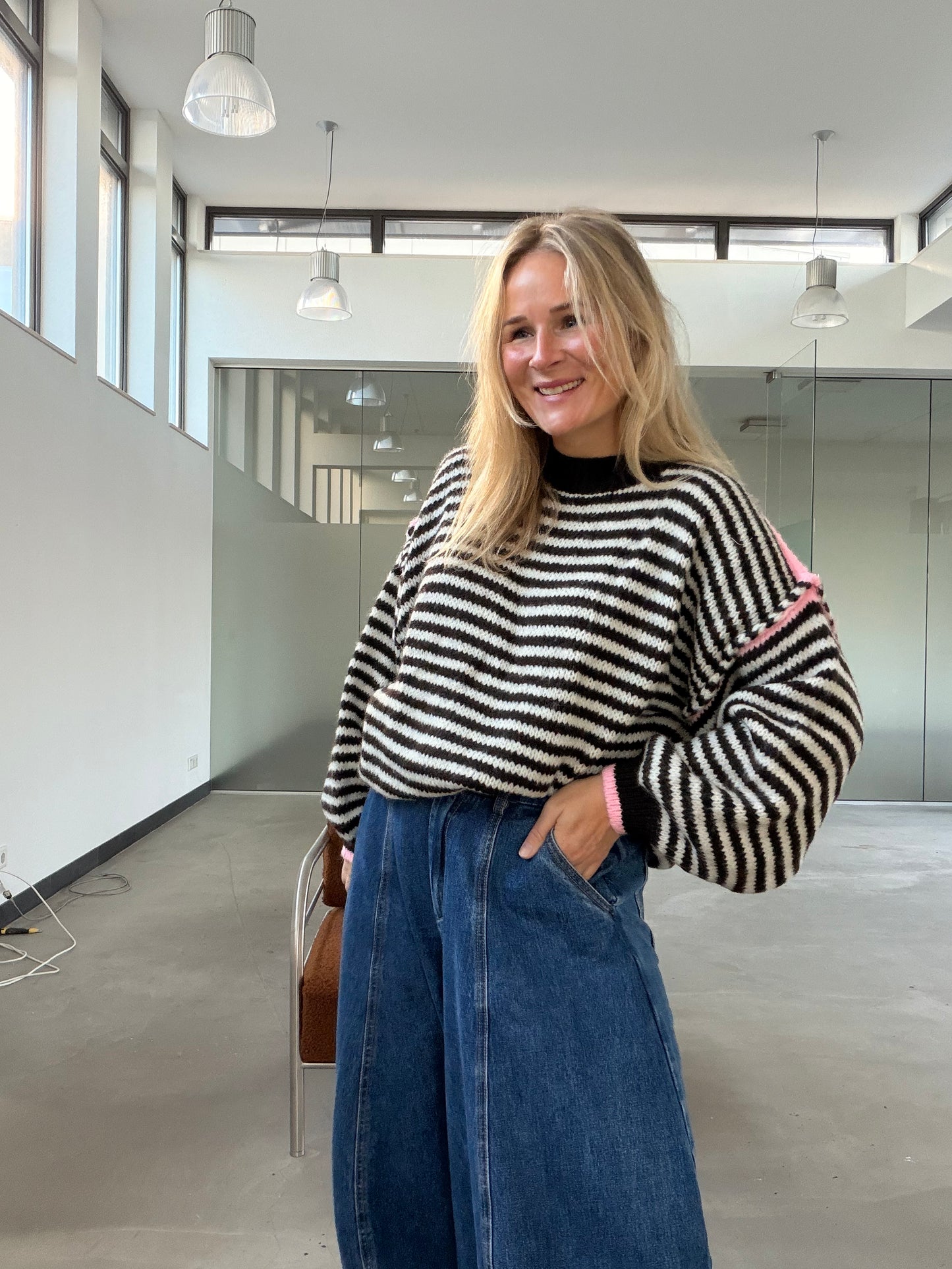 Laure - strepen trui roze details