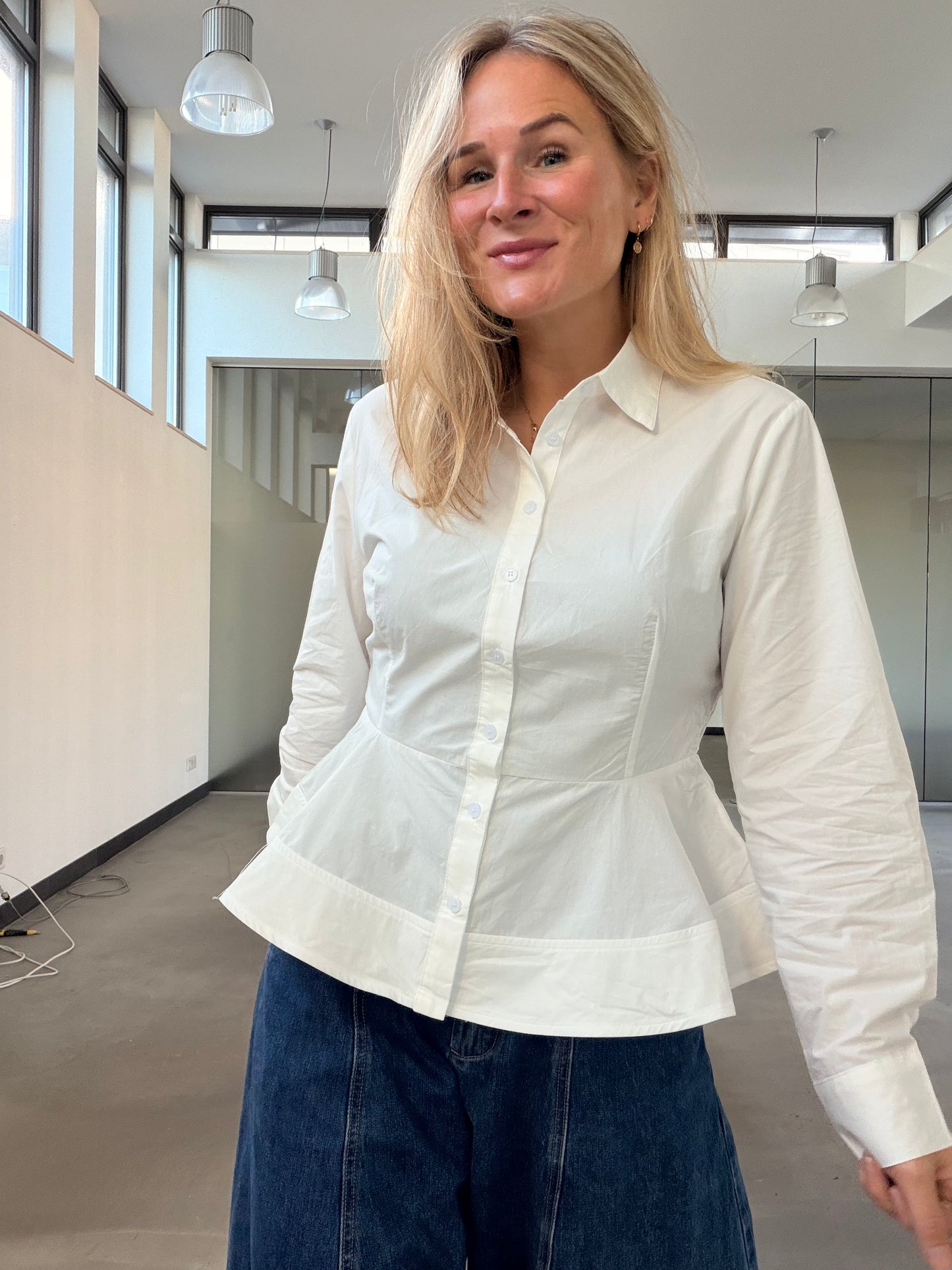 Lorin - Wit blousje peplum