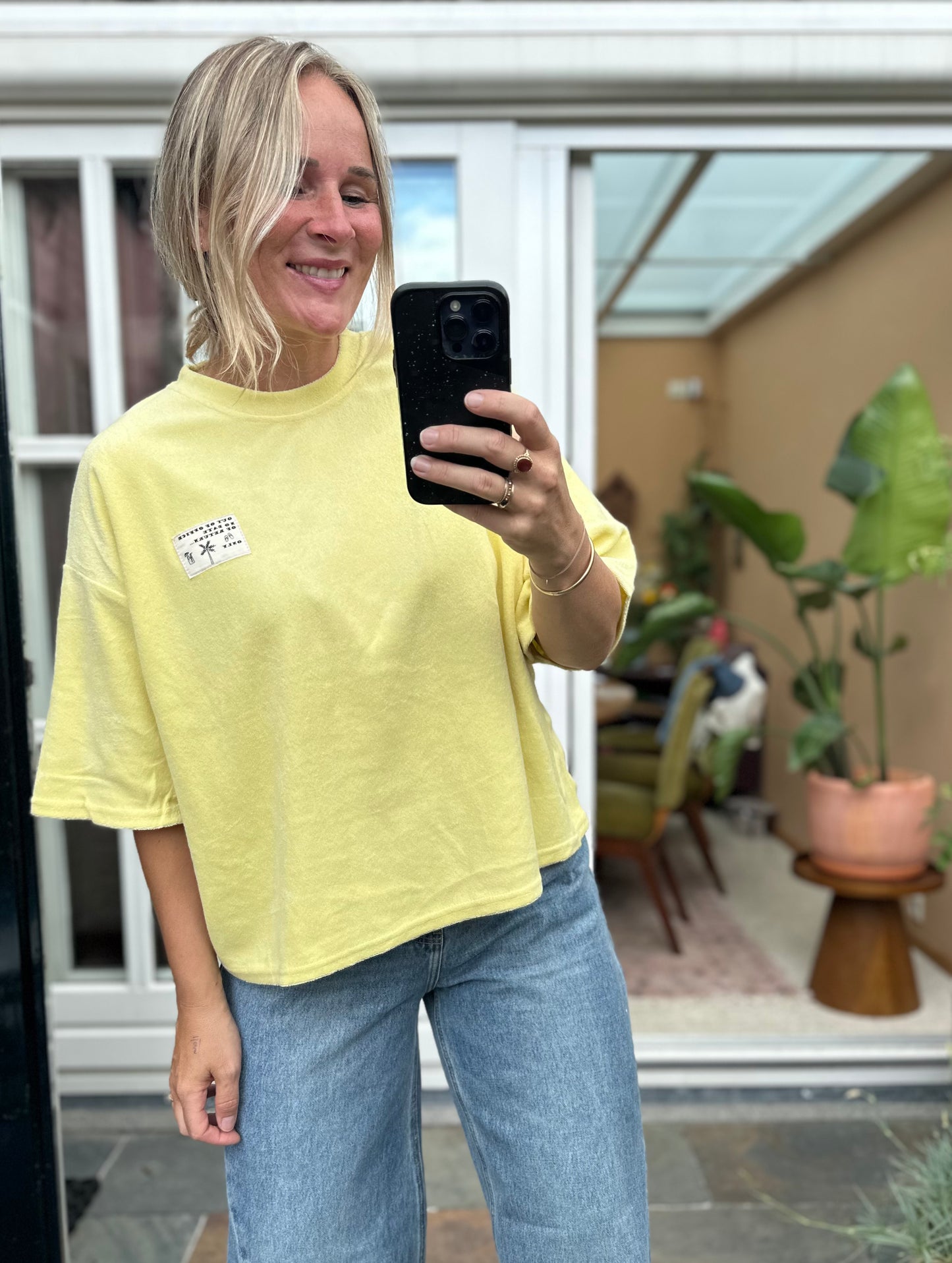 Ella - pastel geel badstof t-shirt