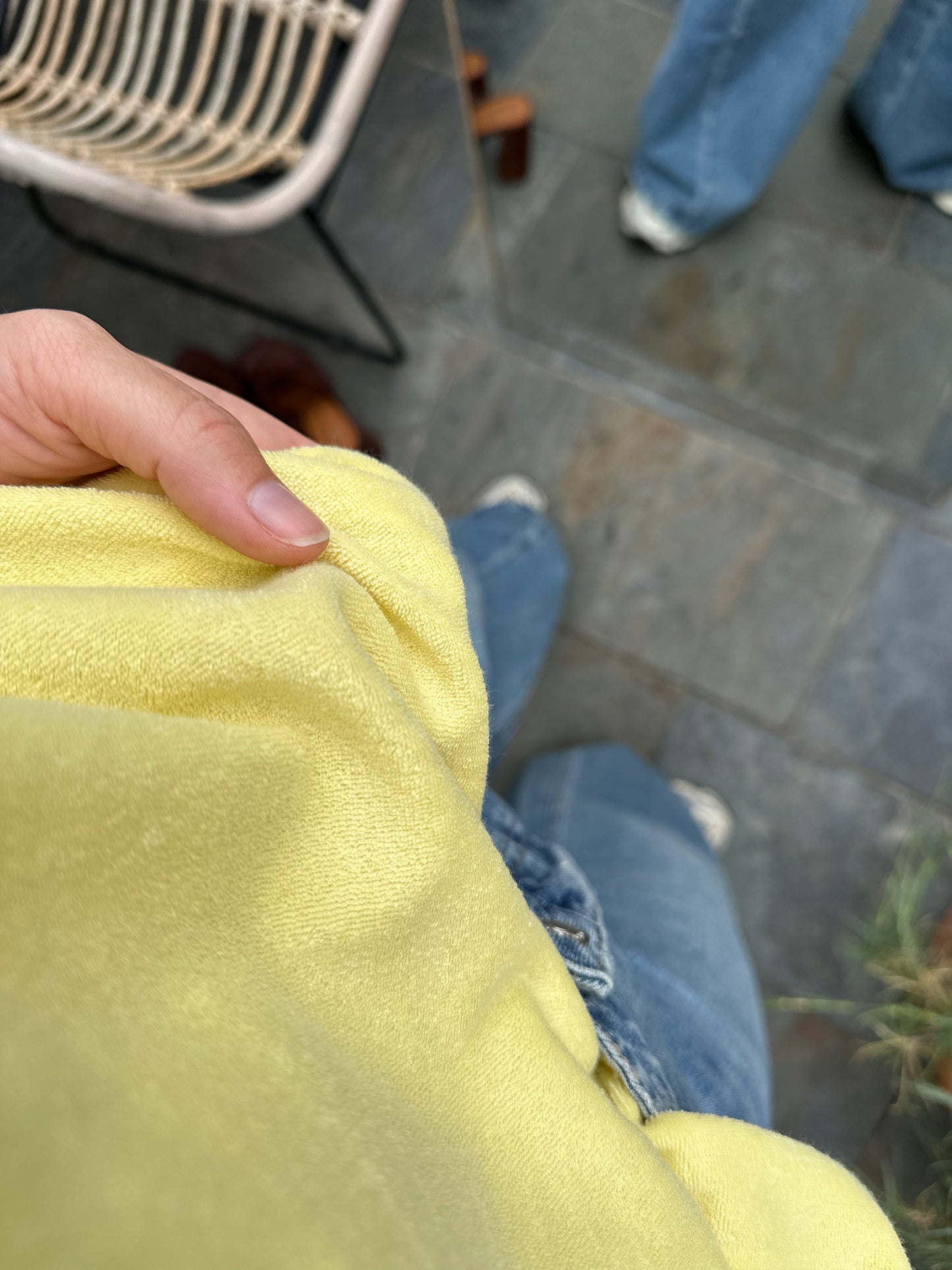 Ella - pastel geel badstof t-shirt