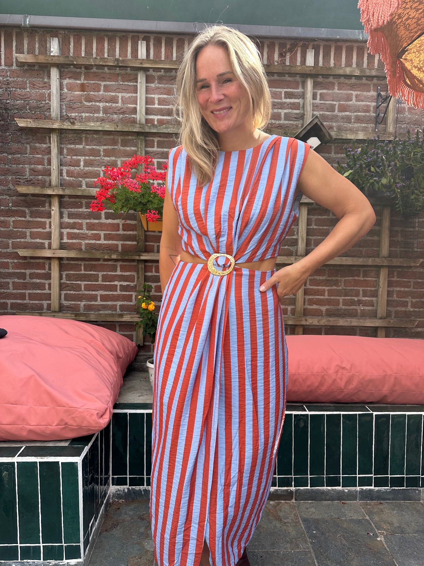Iva - strepen jurk met gesp