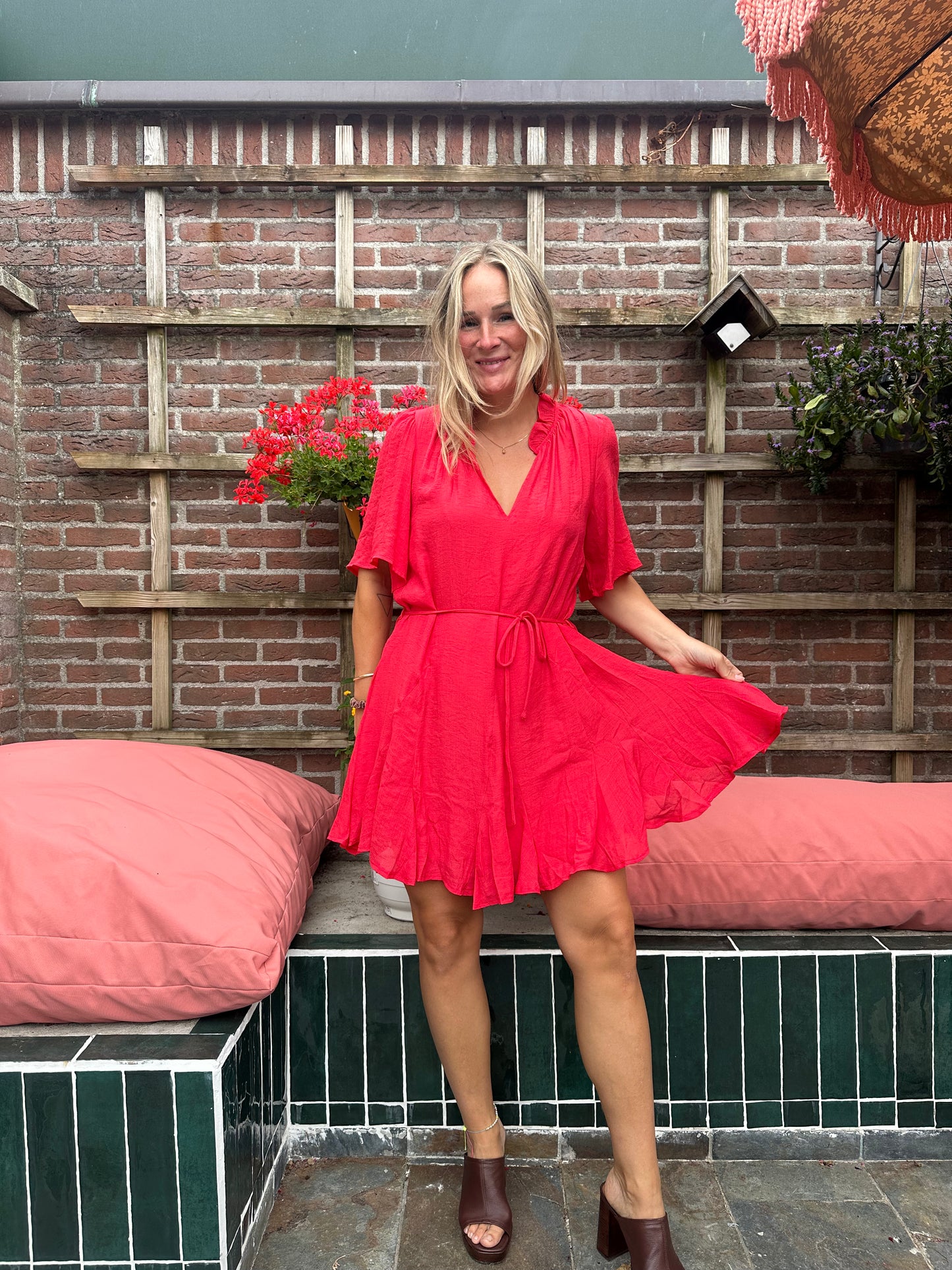 Evi - rood jurkje
