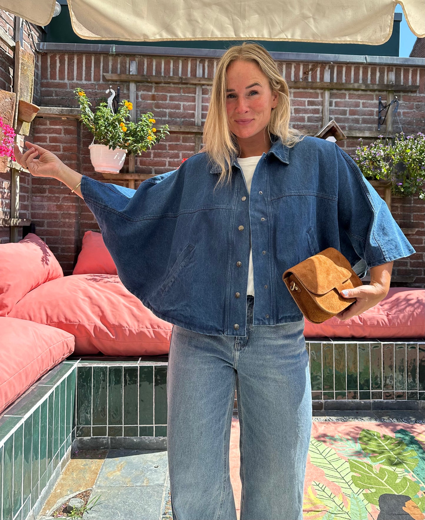 Izzy - spijker poncho