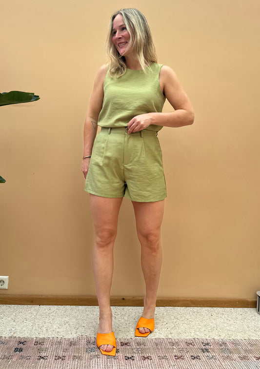 Edda - groen compleet pakje