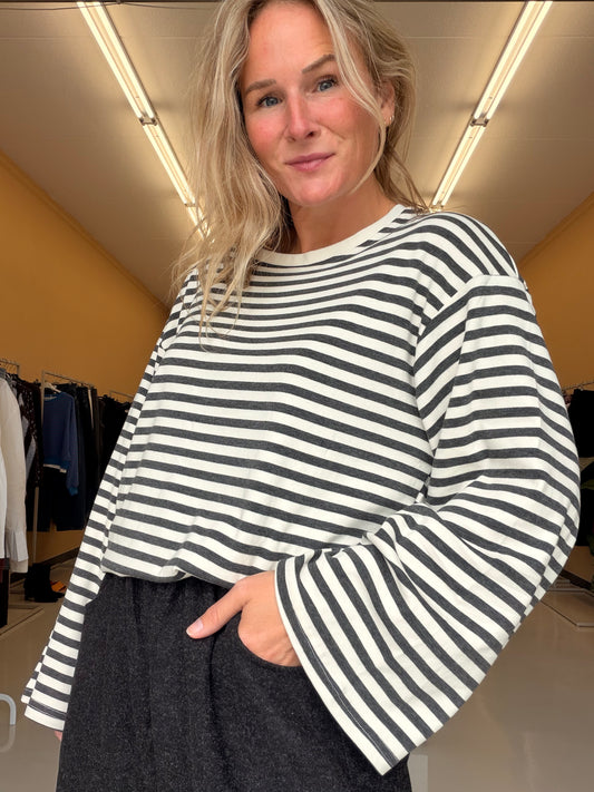 Kim - longesleeve grijze/witte streep